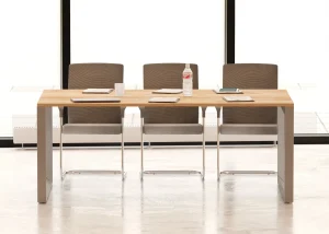 Stół konferencyjny