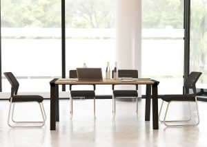 Stół konferencyjny