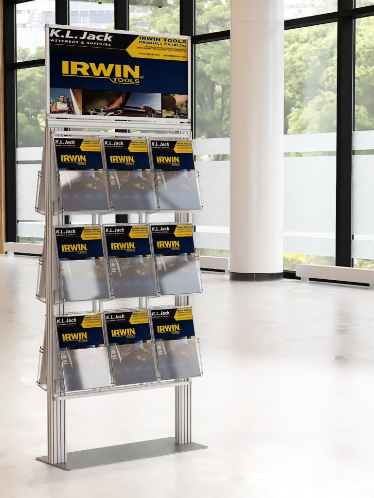 Ekspozytor 18 kieszeni na ulotki A4 210x297mm z ramką plakatową na metalowej podstawie 4mm