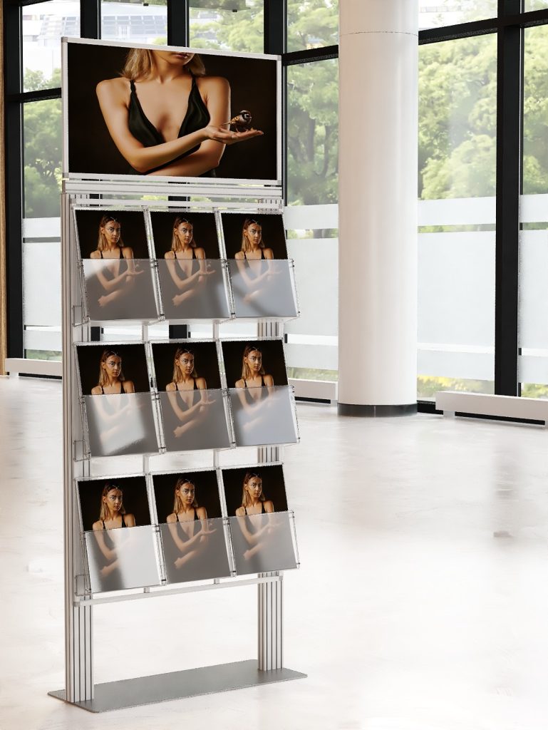 Duży prezenter 9 kieszeni na ulotki A4 210x297mm