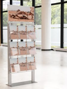 Duży prezenter 9 kieszeni na ulotki A4 210x297mm