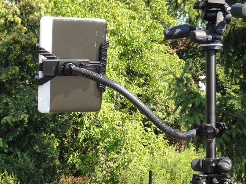 Uchwyt na tablet z giętką szyjką grubości 4cm