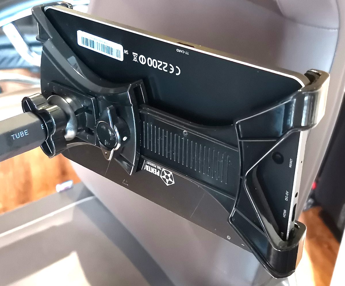 Uchwyt dla chorego seniora na tablet 10.1" 13,3" z giętkim ramieniem