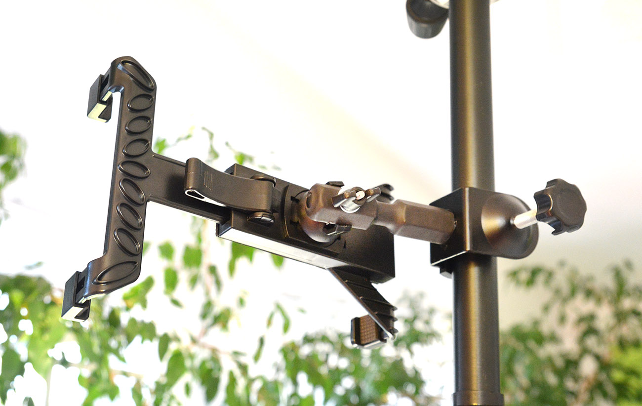 Uchwyt na tablet do rurki lub blatu 7" 10,1" Model.VR8