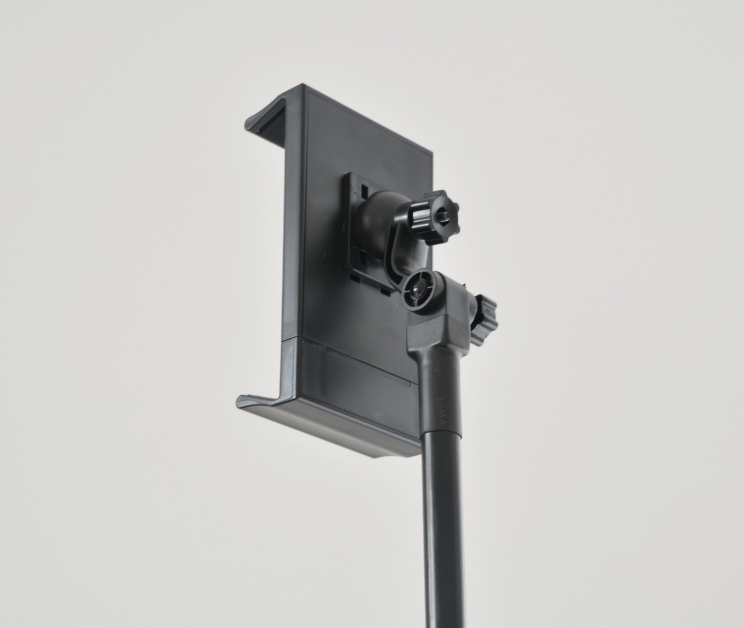 Uchwyt na tablet mocowany do biurka z systemem HR obracany w każdej osi z głowicą do tabletu