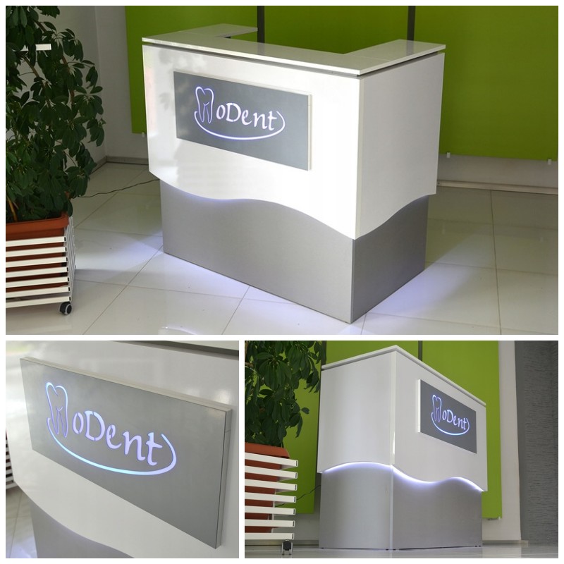 Lada recepcyjna z logo