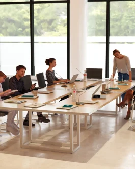 Stół do biura konferencyjny 396x150cm WALC W16 na 16 osób