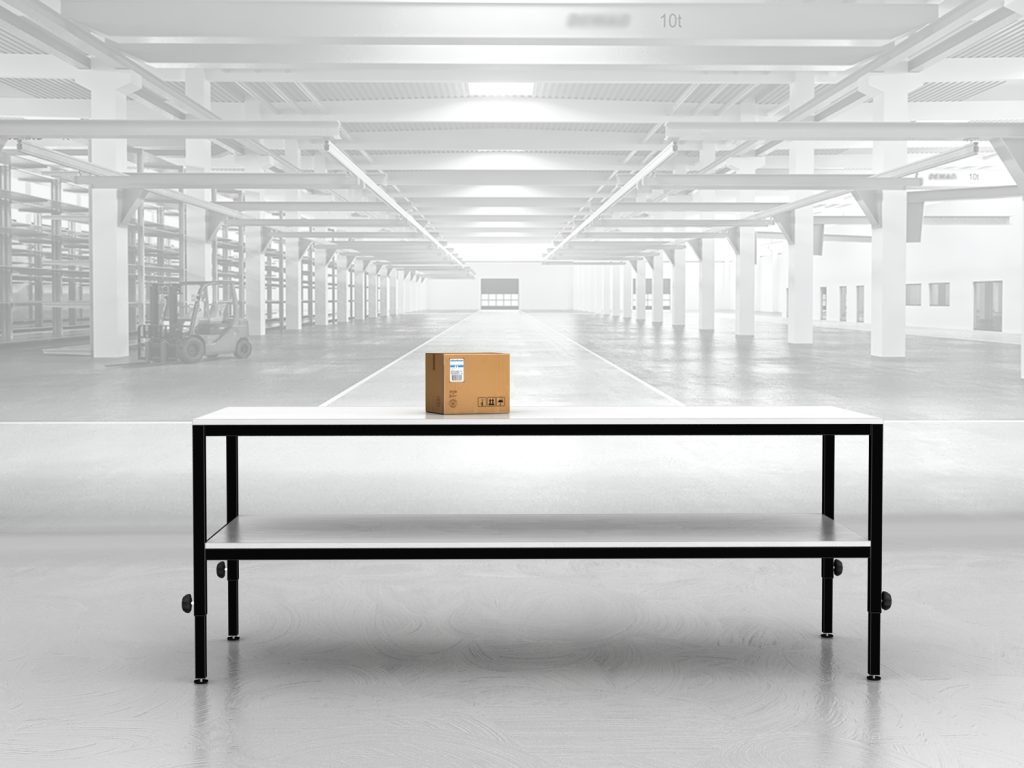 stół do pakowania paczek