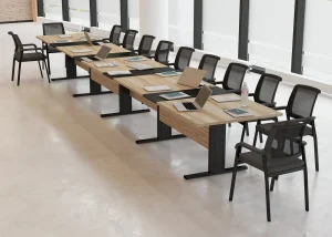 Stół konferencyjny