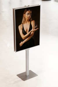 Dwustronny składany stojak ekspozytor na plakat 2 x B1 707x1000mm